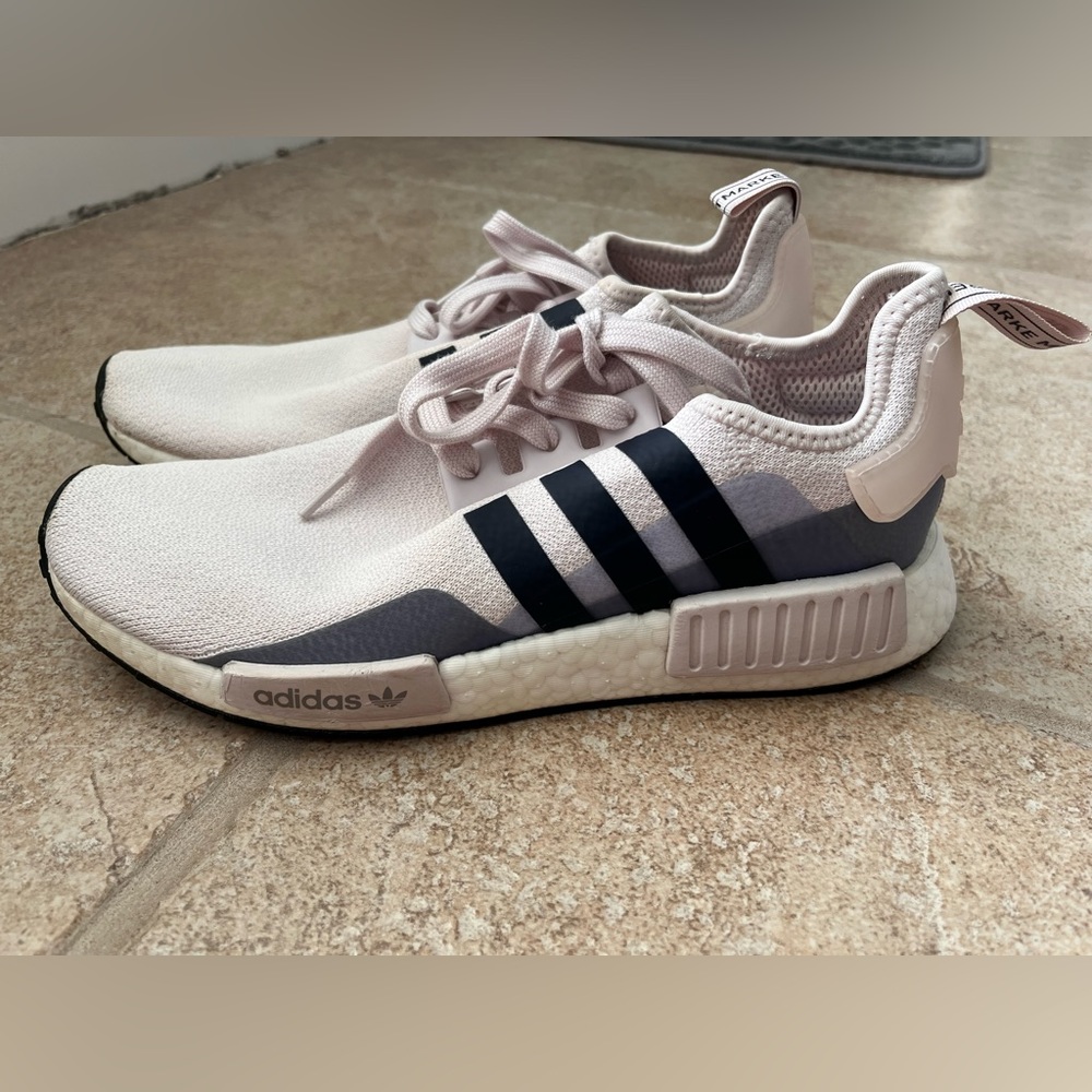 Adidas Cloudfoam Tennis Shoes